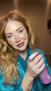 Midsize Fashion Inspiration for Sunday Outfits