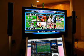 Directv Is Poised To Score With Nfl Sunday Ticket Contract