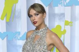 Taylor Swift explains why she wants speak out against Donald Trump |  Culture | Independent TV