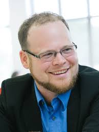 Springfield solar businessman announces state Senate run