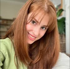 Working for City of St Aug verses St John's county School district. Which  do you think has better benefits?