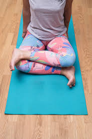 Sie ist äußerst robust und flach liegend. Der Yogamatten Test Welche Matte Ist Die Richtige