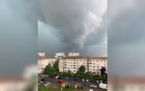 During black friday weekend, all our history+ subscriptions come with a 50€ discount. Imagini Oficiale 50 PreÈ› Arata Bine Vanzare Pantofi Vremea Zalau Kappa Pasakbumikalimantan Com