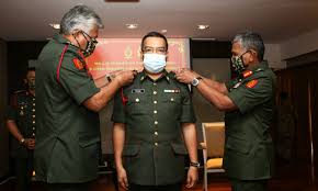 Lencana pangkat tentera darat malaysia (the malaysian army rank insignia). Tujuh Peg Kanan Aw Pakai Pangkat Berita Tentera Darat Malaysia