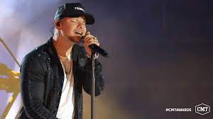 Maybe you would like to learn more about one of these? Kane Brown Performing At Dallas Cowboys Thanksgiving Halftime Fort Worth Star Telegram
