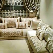 Salon Dore Salle De Sejour Moroccan Living Room Floor Pillows Living Room Morocco Decor