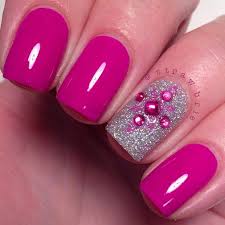 Discover pinterest's 10 best ideas and inspiration for silver nail. 80 Nail Designs For Short Nails Stayglam