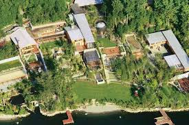 Bill gates house seattle (current). The Awesome Technology Inside Bill Gates 1990s Mansion Digital Trends