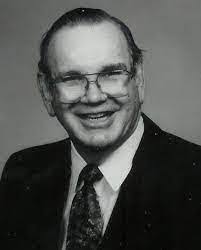 Estella Bledsoe's Instagram, Twitter & Facebook