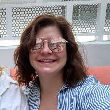 Criticisms in public, simping in my DMs. Happens more often than you'd  think.