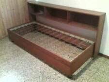 Si può spostare facilmente grazie. Mobile Letto Singolo Mobili E Accessori Per La Casa Kijiji