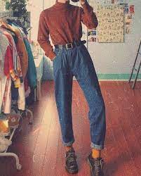 Recently, thanks to vintage and retro evening dresses, the beautiful fashion trends of the past have come to light again. Retro Clothing On Instagram 90fa 90fa Clothing Coreana Instagram Retro Retro Outfits Retro Fashion Vintage Outfits