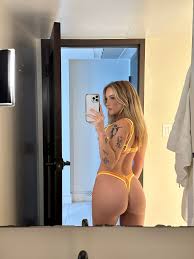 Ivy Wren - Free nude pics, galleries & more at Babepedia