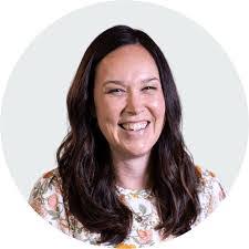 Karen Philbrick's Instagram, Twitter & Facebook