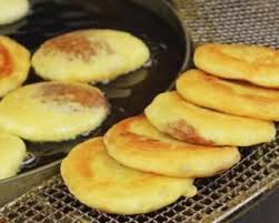 Recette De Hotteok Ou Crepes Sucrees Coreennes A La Cannelle Et Aux Cacahuetes Recette Cuisine Coreenne Recettes De Cuisine Recette