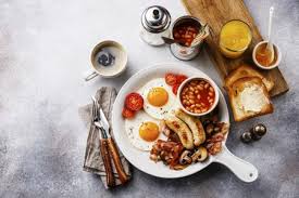 Any irish meal would not be complete without the side dishes of potatoes. What Makes Up A Full Irish Breakfast