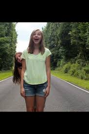 It's almost impossible to win. Pin By Kamrynharrisxoxo On Kamryn S Kamera Photography Best Friend Photography Sister Photography Short And Tall Best Friends