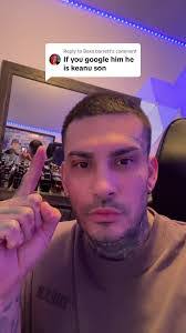 Kellan Barrett's Instagram, Twitter & Facebook