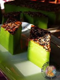 Bingka pandan, salah satu hidangan yang amat lazat tetapi ianya juga amat mudah untuk disediakan. Resepi Kuih Bakar Pandan Guna Susu Cair Famousresipi Farbuck Com