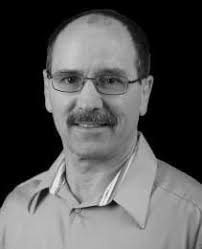 Board extends distance learning through break