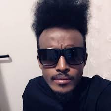 Wiil Beesha Jareer wayne ah oo guursaday Gabar Habargidir ah Dalka  Markaykanka Waa jawaab ku Socota Ilhaan Cumar oo iska furtay laangabkii HG  Ahmed Hersi YAAB.