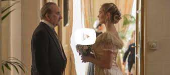 Or, petit bémol pour les scènes de sexe inutiles à mon goût et la fin un peu trop optimiste, ce qui la rend peu probable (même si j'ai beaucoup aimé cette happy end). Le Bazar De La Charite The New French Series Everyone Is Talking About