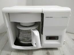 I could go on about its water reservoir and brew basket, but i guess the main advantage of this black and decker is its ability to be a space saver, giving you sp. Black Decker Spacemaker Under Cabinet Coffee Maker Digital Odc325 12 Cup New 162 58 Picclick Uk
