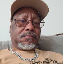 Robyn McLean in people