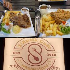 Ini makan kongsi 2 orang pon okay sebab ida makan terpaksa share dengan islam. Tempat Makan Best Di Kulim Restoran Makanan Western S Antik Cafe Chasing The Sun Travel Blog