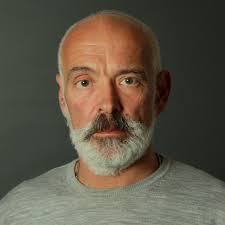 Daniel Kiper's Instagram, Twitter & Facebook