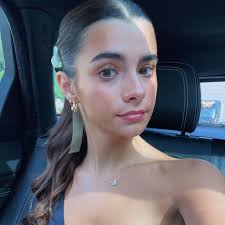 Elise Skinner (@elise.skinner) • Instagram photos and videos