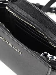 Entdecken sie die neueste kollektion von damentaschen mit kultcharakter auf der offiziellen michael kors website. Michael Kors Selma Mini Tasche Umhangetaschen 32h3slmc1l001