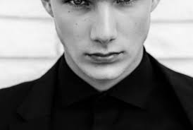 David Lázaro Espila · Davidlazaro89@gmail.com Director: Gonzalo Toledano  Rodríguez de la Pica