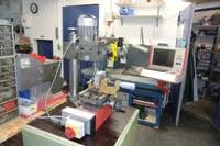 Im münchner haus der eigenarbeit kann jeder gegen geringe gebühr werkeln, auch wenn er sich sonst keine werkstatt leisten kann. Haus Der Eigenarbeit Verbund Offener Werkstatten