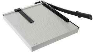 Guillotine paper cutters are available in a variety of sizes to accommodate situations ranging from cutting large sheets of stiff construction paper to just trimming thin copy paper. The 7 Best Paper Cutters Of 2021 Rhythm Of The Home