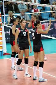 L.v.) adlı müzik içeren kısa bir video oluşturdu. Dosya Gumus Esra Demir Darnel Neslihan Toksoy Bahar 3961228036 Jpg Vikipedi