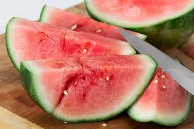 5 Mood Boosting Spring Fruits Nature S Happiness Moins De 100 Calories Calorie Pasteque Aliment Peu Calorique