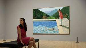 A viewer at david hockney, a retrospective at the metropolitan museum of art, with portrait of an artist (pool with two figures), from 1972. Hockney Gemalde Erzielt Rekordpreis Von 90 Millionen Dollar Baden Online Nachrichten Der Ortenau Offenburger Tageblatt