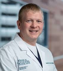 Jonathan Wiese's Instagram, Twitter & Facebook