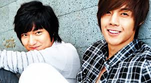 The classic korean drama boys over flowers began filming in 2008 and went on to become an international sensation, helping to accelerate the hallyu wave around the world. Kim Hyun Joong Girlfriend In Real Life Boys Over Flowers Cast Lee Minho And Kim Hyun Joong Met Again In An Lee Min Ho Lee Min Ho Photos Lee Min
