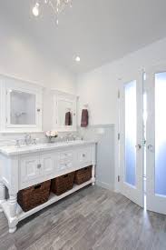 The bath set comes complete with all the bath essentials to get you ready quickly during the morning rush, a toothbrush. Los Angeles Beadboard Bathroom Ideas Traditional Bathroom Baby Blue Skylight Bright White Claw Foot Tub Crystal Chandelier Dark