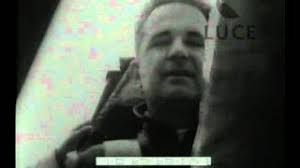 Milano: promosso a Milano un convegno di studi sulla CED. Alamogordo: su un  veicolo a razzo il colonnello Strapp supera i 677 all'ora. Roma: il Rotary  Club a Cinecittà. Milano: una casa