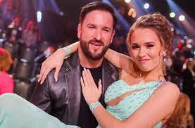 When dsds starts on january 5th, michael wendler will also be seen as a member of the jury. Dsds Ausstieg Und Verschworungstheorien Grosse Aufregung Um Michael Wendler Manager Geschockt Panorama Stuttgarter Zeitung