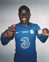 7 957 784 tykkäystä · 270 335 puhuu tästä. Check Out The Phone Ngolo Kante Was Spotted With A Week Ago After The Ucl Final Myinfo Com Gh