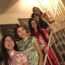She is the only child of her parents and does not have any siblings. Olivia Rodrigo On Twitter Happy Lunar New Year