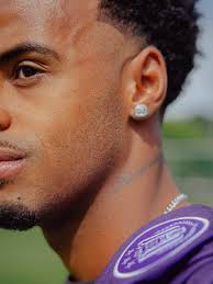 Feels just right. 🟣⚪️