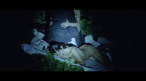 Maya Hawke nude in Thérèse (2022) music video - Celebs Roulette Tube