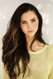 Jessica Green As Silena Beauregard Brown Hair Green Eyes Girl Brown Hair Blue Eyes Girl Brunette Blue Eyes