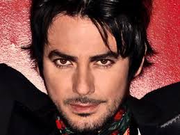 Beto Cuevas lanzará segundo disco como solista