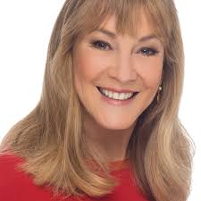 Sandra Kinsella's Instagram, Twitter & Facebook